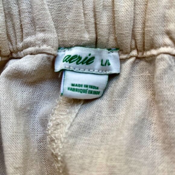 Aerie Lightweight Cargo Pants in Cream, Size: L - Picture 7 of 10